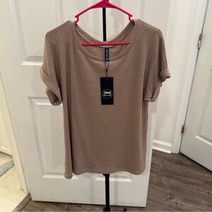 Tan short sleeve shirt